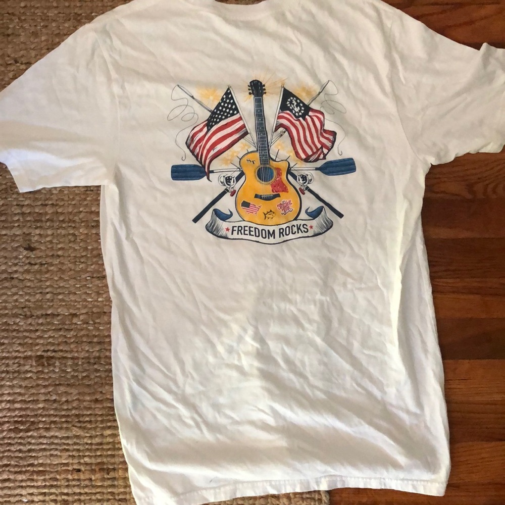 Southern Tide T-shirt